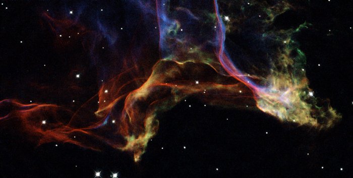 The_twisted_shockwaves_of_an_exploded_star_node_full_image_2