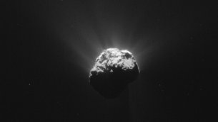 Philae wake-up triggers intense planning 2 Comet on 13 June 2015 – NavCam