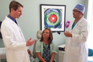 Doctors Perform Life-changing Surgery on Woman Plagued by Internal Sounds of Her Body 2 UCLA patient Rachel Pyne listens to her surgeons Dr. Quinton Gopen and Dr. Isaac Yang discuss her second surgery to patch a small hole in her inner ear. (Source: UCLA)