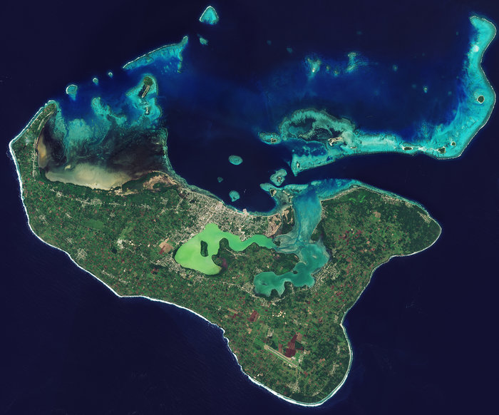 Tonga 2 Contains modified Copernicus Sentinel data (2016), processed by ESA
