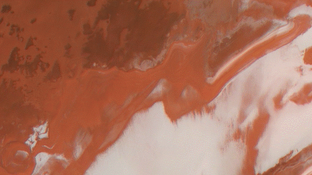 Frost build-up near Mars north pole