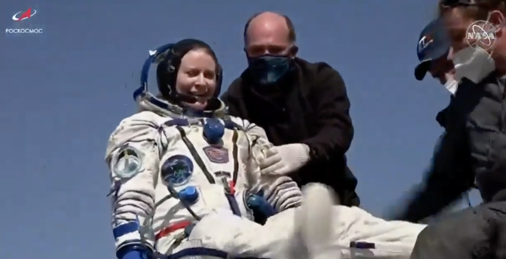 Astronaut Kate Rubins, Crewmates Return Safely to Earth