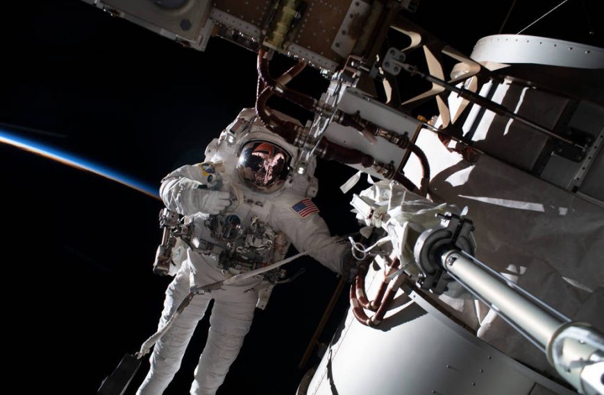 NASA Taps Collins Aerospace to Develop New Space Station Spacesuits