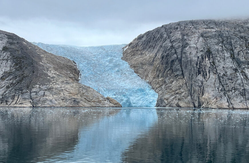 Microscopic defects in ice shape how massive glaciers flow, study shows 