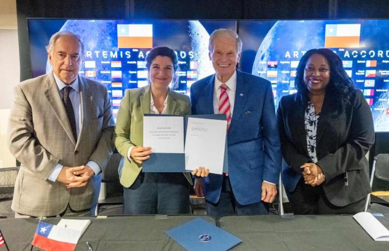 Chile signed the Artemis Accords