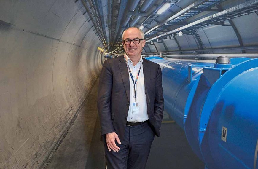 CERN Council selects Mark Thomson as next Director-General, starting in 2026