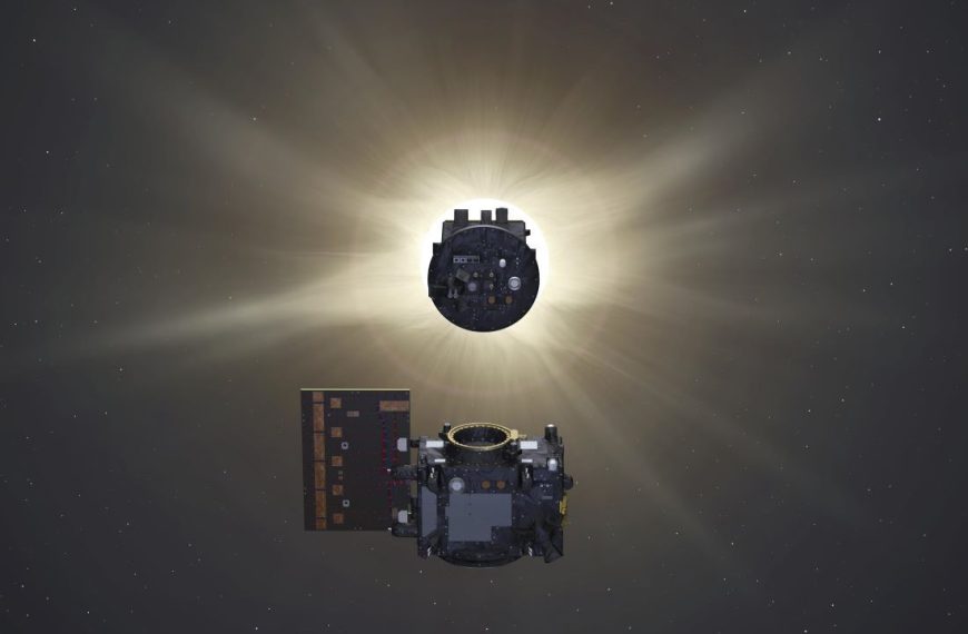 Eclipse-making double satellite Proba-3 enters…